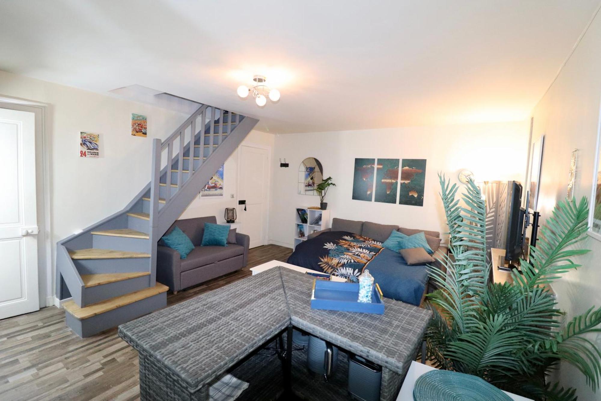 Duplex Au 2Eme Et De Notre Maison -Acces Au Jardin-Smart Tv-Streaming-Wifi 르망 외부 사진