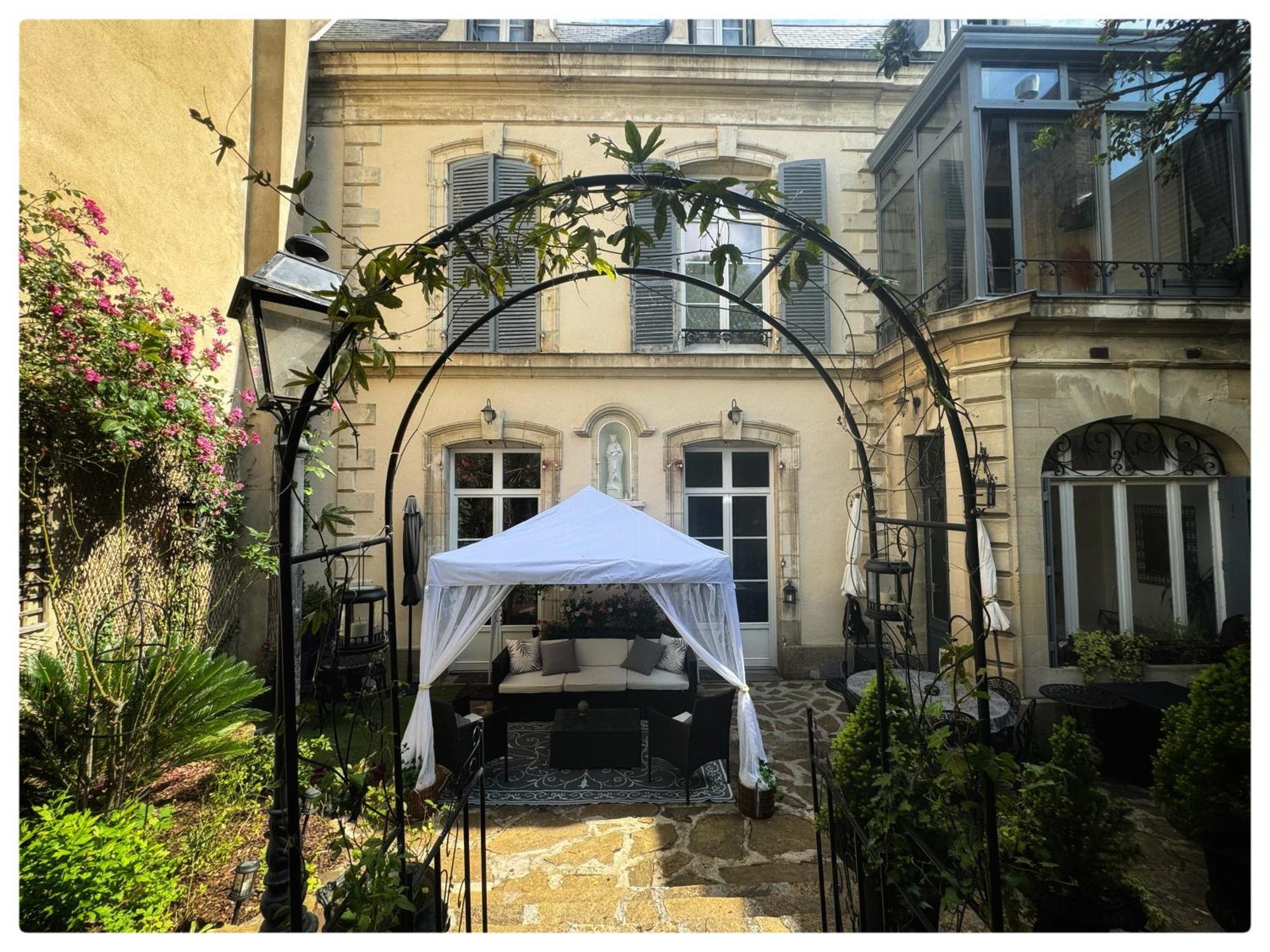 Duplex Au 2Eme Et De Notre Maison -Acces Au Jardin-Smart Tv-Streaming-Wifi 르망 외부 사진