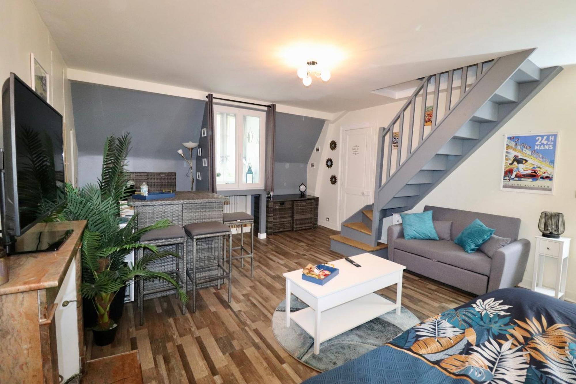 Duplex Au 2Eme Et De Notre Maison -Acces Au Jardin-Smart Tv-Streaming-Wifi 르망 외부 사진